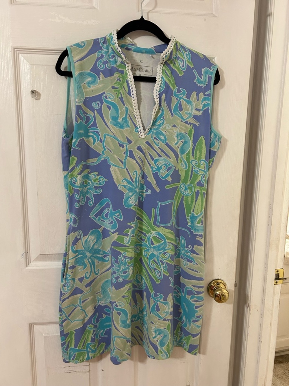 Sleeveless Blue Floral Shift Dress - Unknown Brand